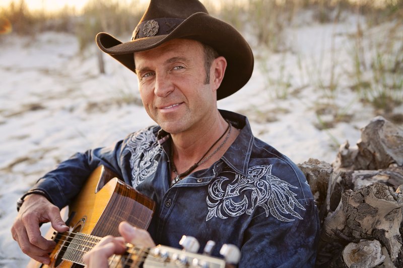 Groome Church in Lewes will welcome noted entertainer Charlie Zahm for a country music concert May 8. SUBMITTED PHOTO